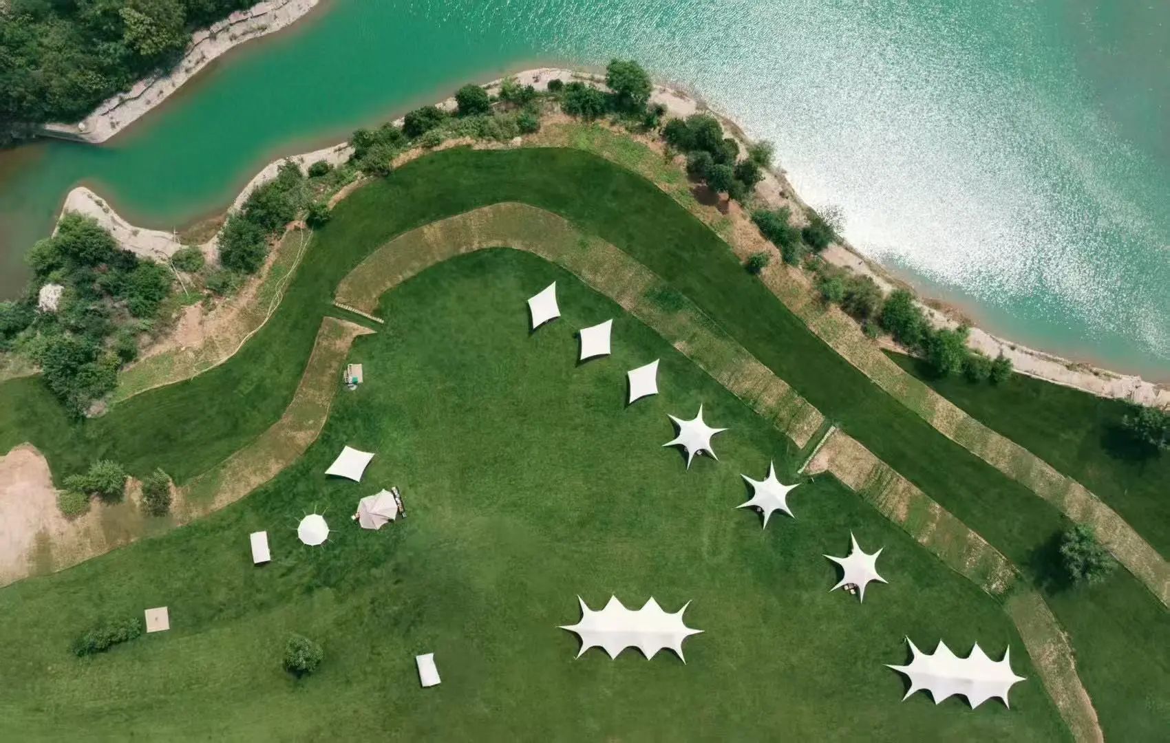 1747645488218690.jpg 2.jpg