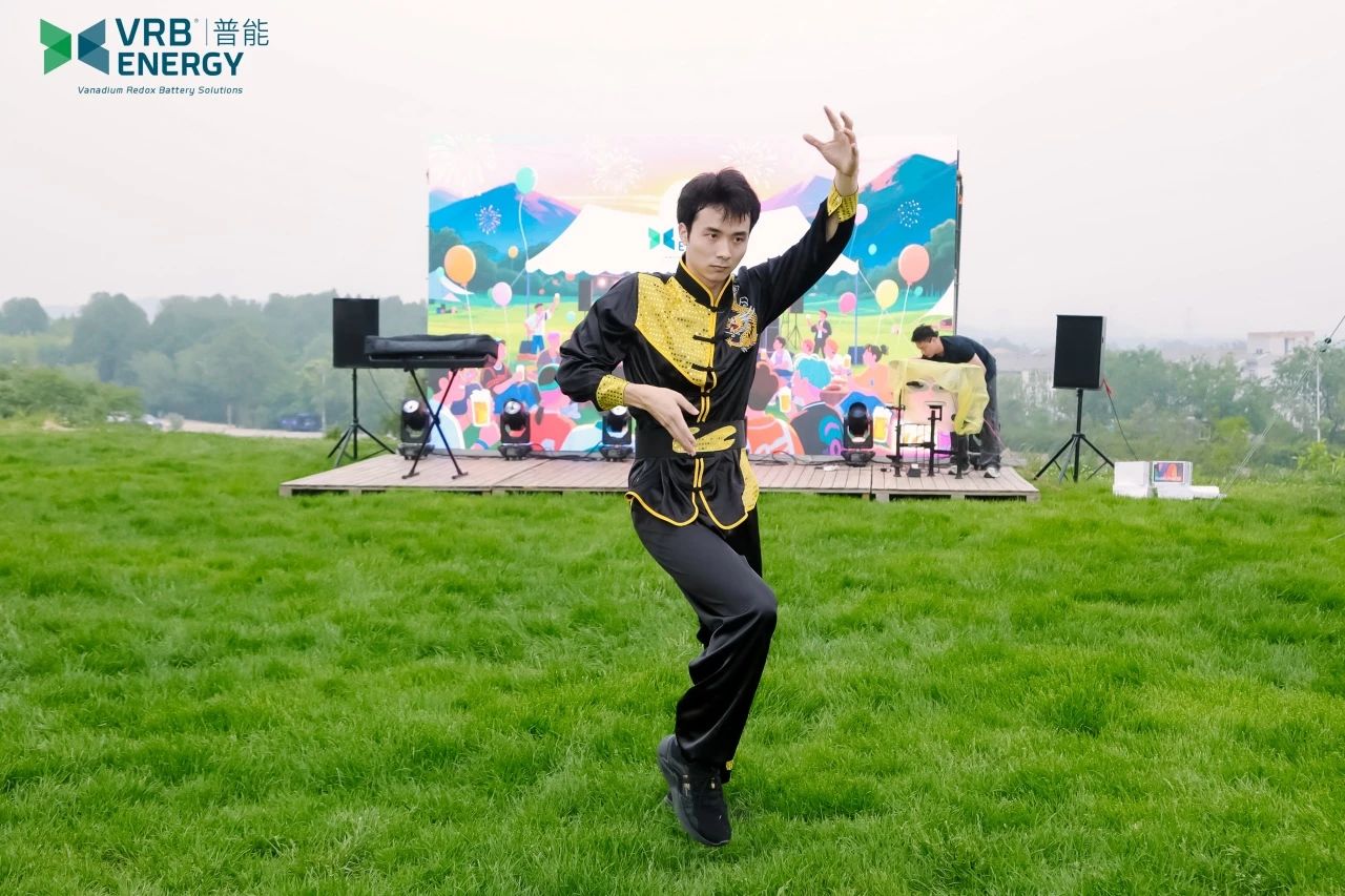 1747645628735933.jpg 22.jpg