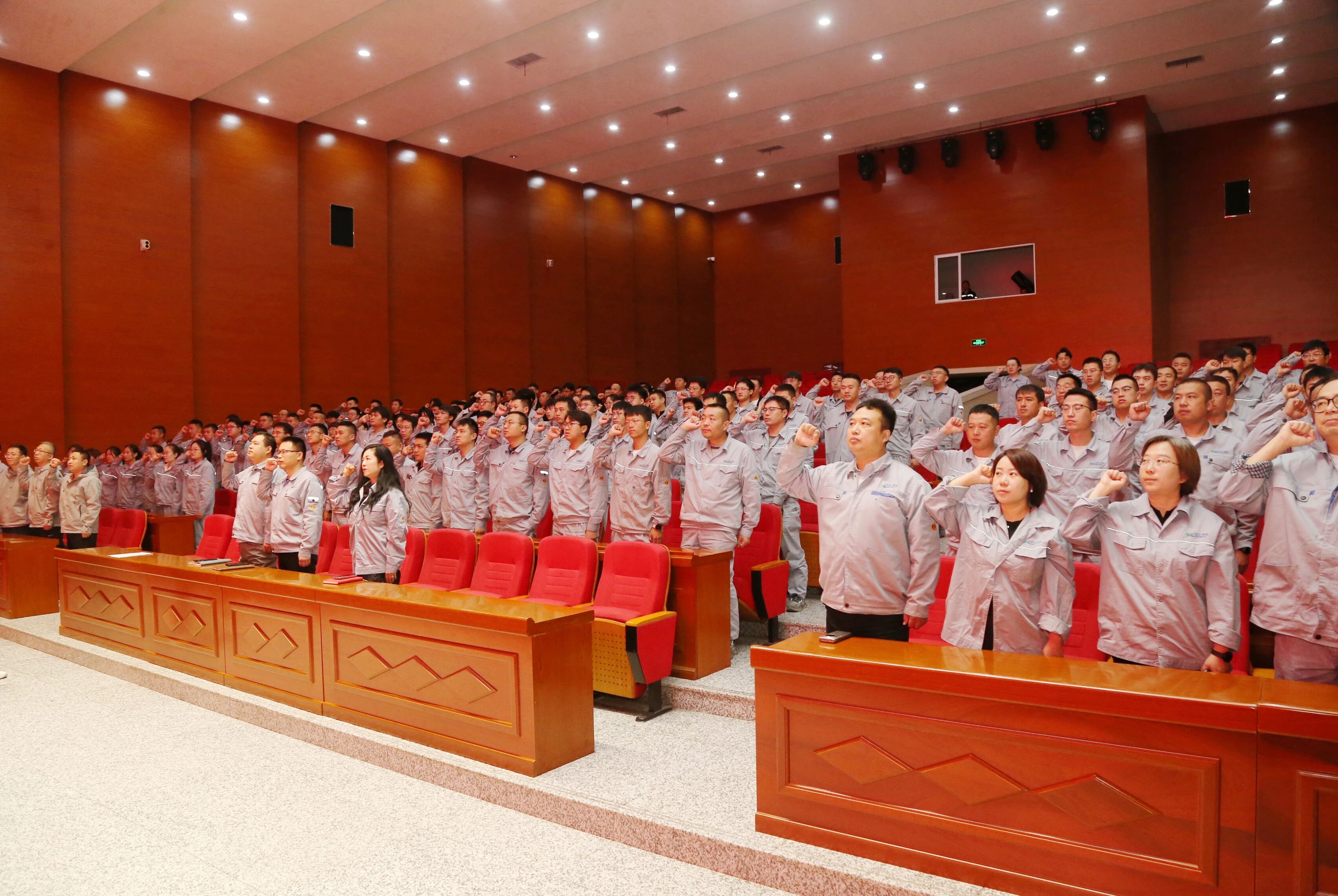 1758271823650075.jpg 3.jpg